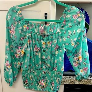 Women’s blouse